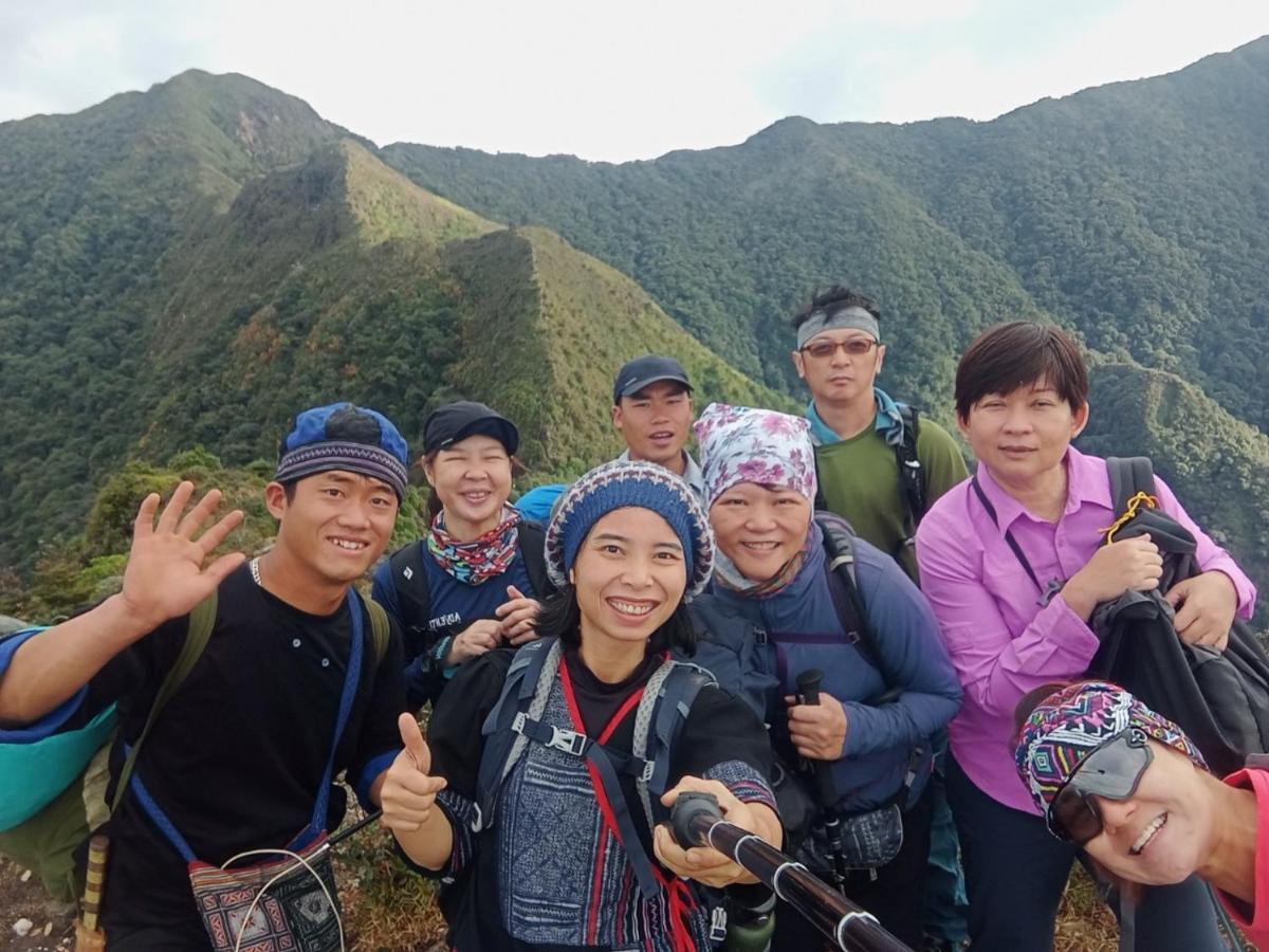 Zoni Home Tram Tau Cham Ta Lao Bagian luar foto