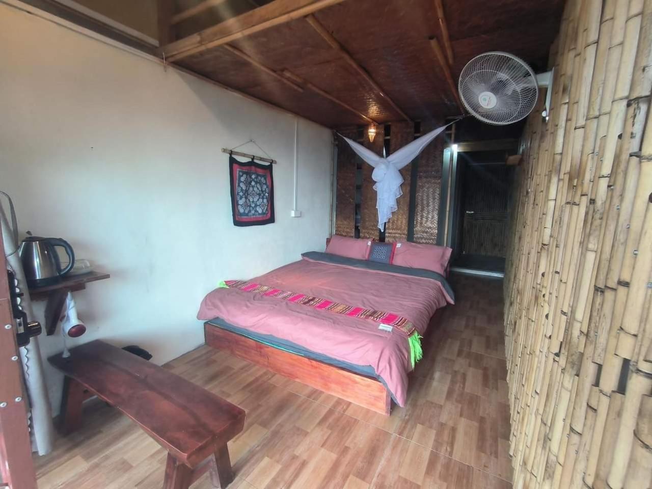 Zoni Home Tram Tau Cham Ta Lao Bagian luar foto
