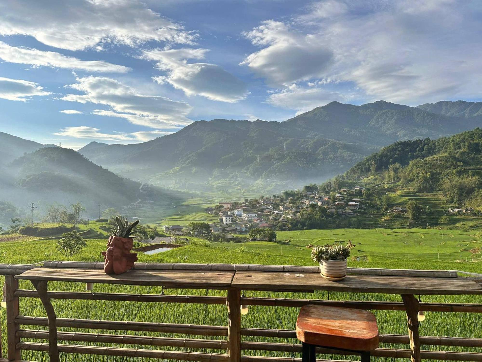 Zoni Home Tram Tau Cham Ta Lao Bagian luar foto